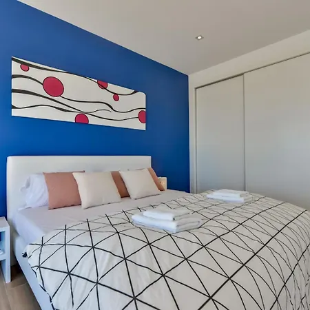 Βίλα Guzman - Piacere *