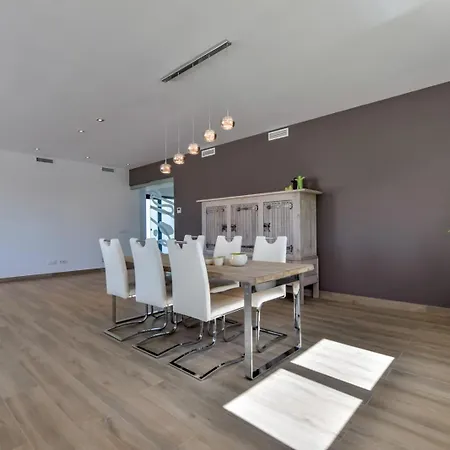 Guzman - Piacere Βίλα