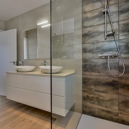 Guzman - Piacere Βίλα Κάλπε